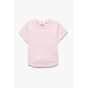 Tricou striat cu decolteu la baza gatului