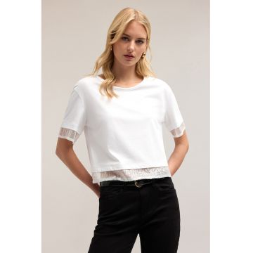 Tricou crop cu paiete