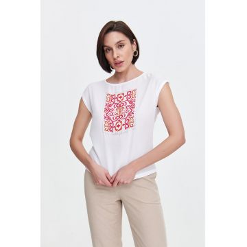 Tricou cu imprimeu si decolteu rotund