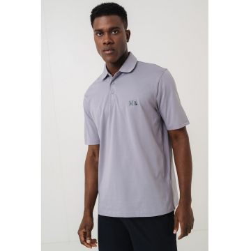 Tricou polo cu logo contrastant