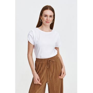 Tricou uni cu pliuri