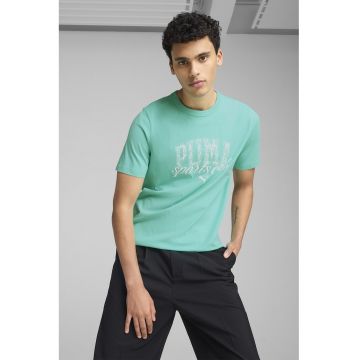 Tricou cu decolteu la baza gatului si imprimeu logo