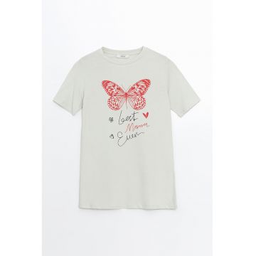 Tricou cu decolteu la baza gatului si imprimeu text