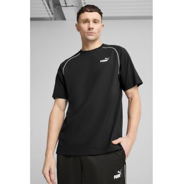 Tricou cu decolteu la baza gatului si maneci raglan