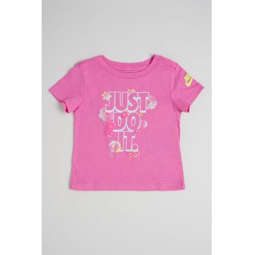 Tricou cu mesaj si model floral