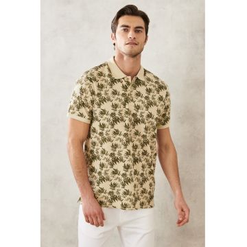 Tricou polo slim fit cu model grafic