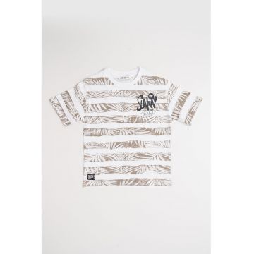 Tricou regular fit cu model in dungi