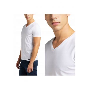 Set Tricouri Barbati T-Shirt -  Pachet Dublu V Neck - 2XL INTL - Alb - Croiala Regulara - Culoare Alb - Compozitie Material 100% Bumbac - Inchidere Fara - 2 Bucati