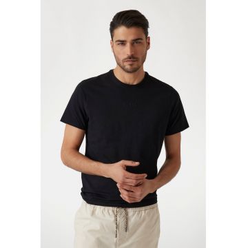 Tricou din bumbac cu decolteu la baza gatului