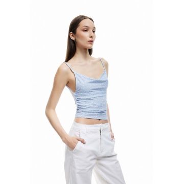 Top crop cu fronseuri si model floral