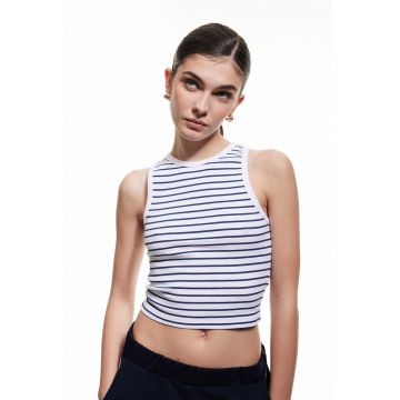 Top crop cu model in dungi