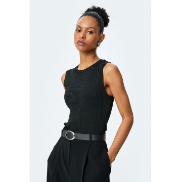 Top striat cu aspect stralucitor