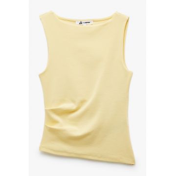 Tricou asimetric cu model uni