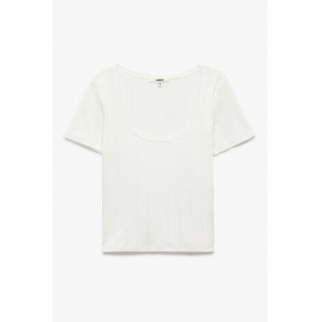 Tricou crop cu decolteu adanc