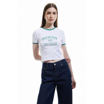 Tricou crop cu imprimeu text