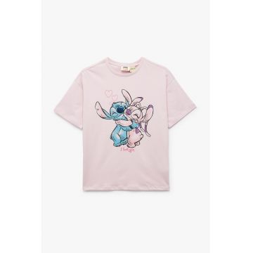 Tricou cu decolteu la baza gatului si imprimeu