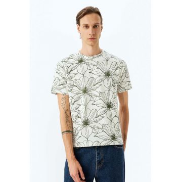 Tricou cu imprimeu floral