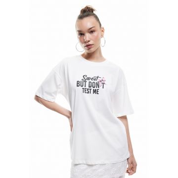 Tricou cu imprimeu text
