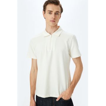 Tricou polo cu fenta cu fermoar