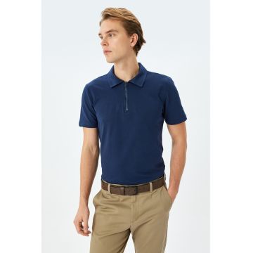 Tricou polo cu fenta cu fermoar