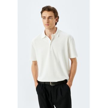 Tricou polo cu model texturat