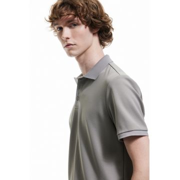 Tricou polo cu model uni