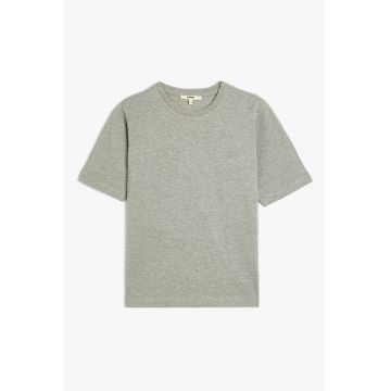 Tricou uni cu decolteu la baza gatului
