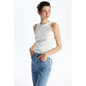 Top slim fit cu aspect striat
