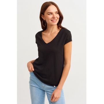 Tricou cu decolteu en-coeur
