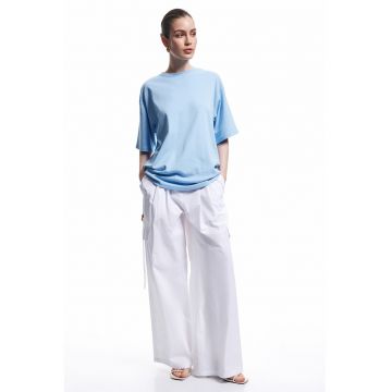 Tricou lejer cu model uni