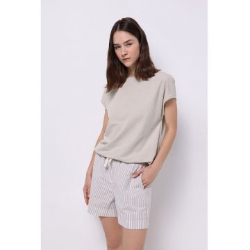 Tricou uni cu decolteu la baza gatului