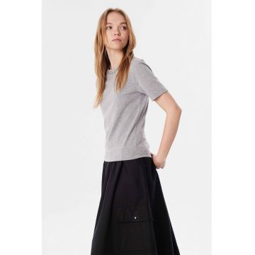 Tricou cu aplicati de strasuri