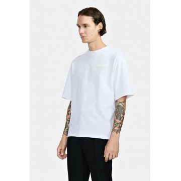 Tricou regular fit cu detaliu tip logo