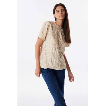 Tricou texturat cu decolteu la baza gatului