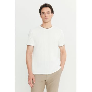 Tricou uni cu decolteu la baza gatului