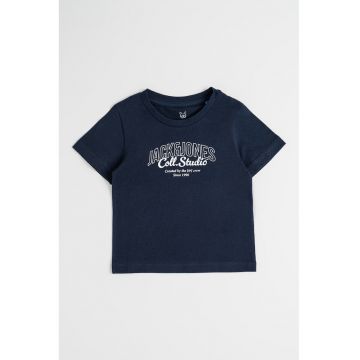 Tricou cu decolteu la baza gatului si imprimeu logo Makoto