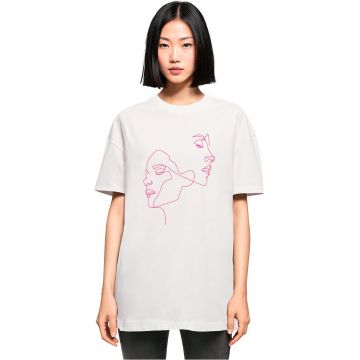 Tricou supradimensionat cu model grafic