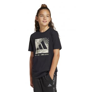 Tricou cu decolteu la baza gatului si imprimeu