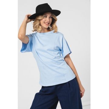 Tricou din bumbac cu decolteu la baza gatului