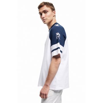 Tricou cu maneci raglan