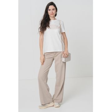 Tricou cu logo din strasuri