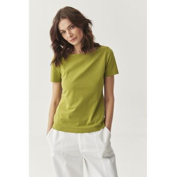Tricou cu decolteu barcuta
