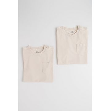 Set de tricouri uni cu buzunar pe piept - 2 piese