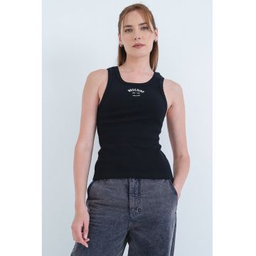 Top striat cu detaliu logo