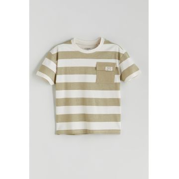 Tricou din bumbac cu model in dungi