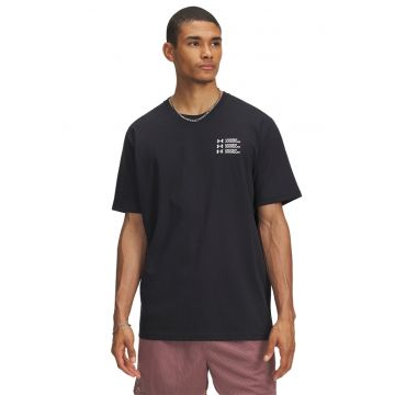 Tricou regular fit cu decolteu la baza gatului