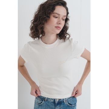 Tricou slim fit cu broderie logo