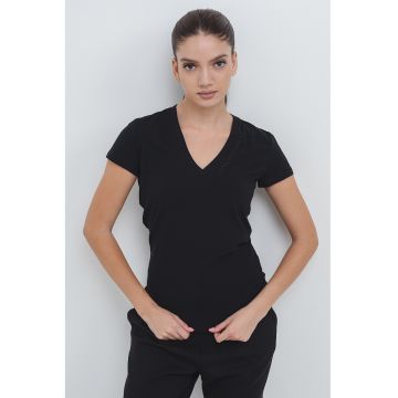 Tricou slim-fit cu decolteu in V