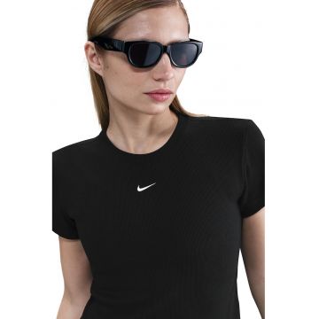 Tricou slim fit striat