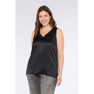 Top cu partea frontala din satin